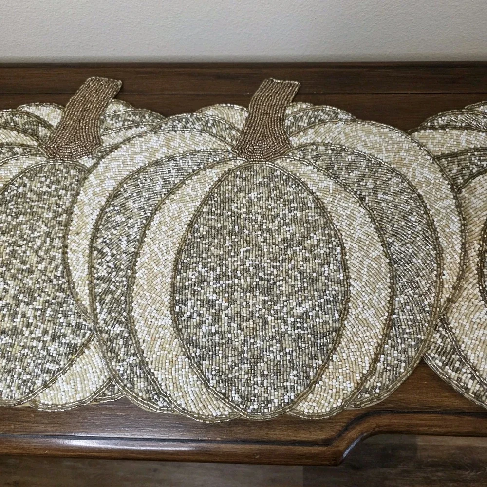 4 Bed Bath & Beyond Beaded Pumpkin Placemats Gold Ivory Fall Thanksgiving